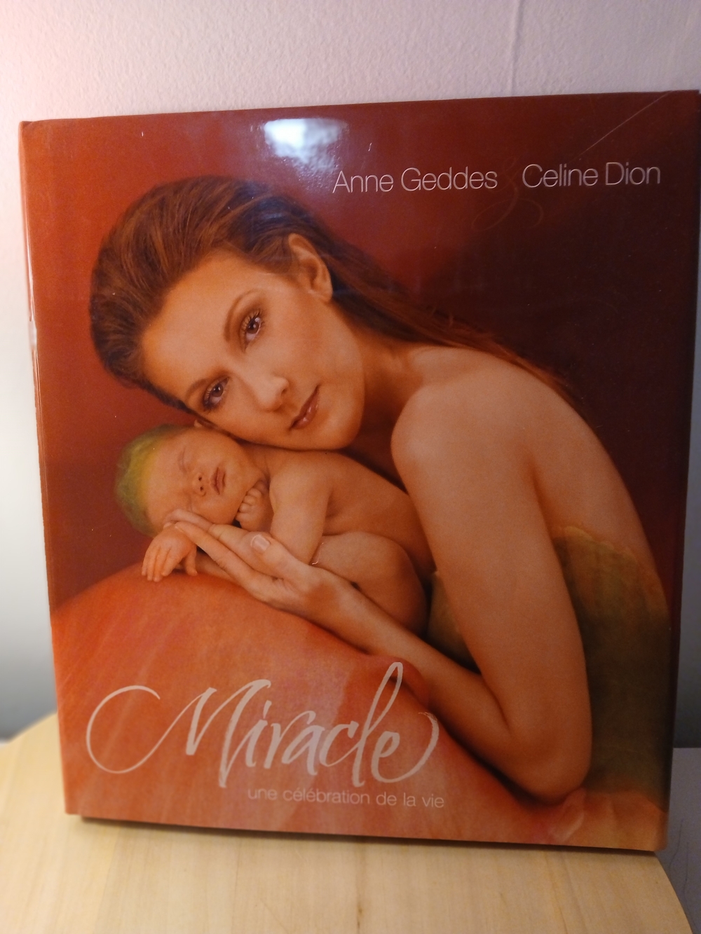Celine Dion Miracle Photo Book inc. DVD & CD